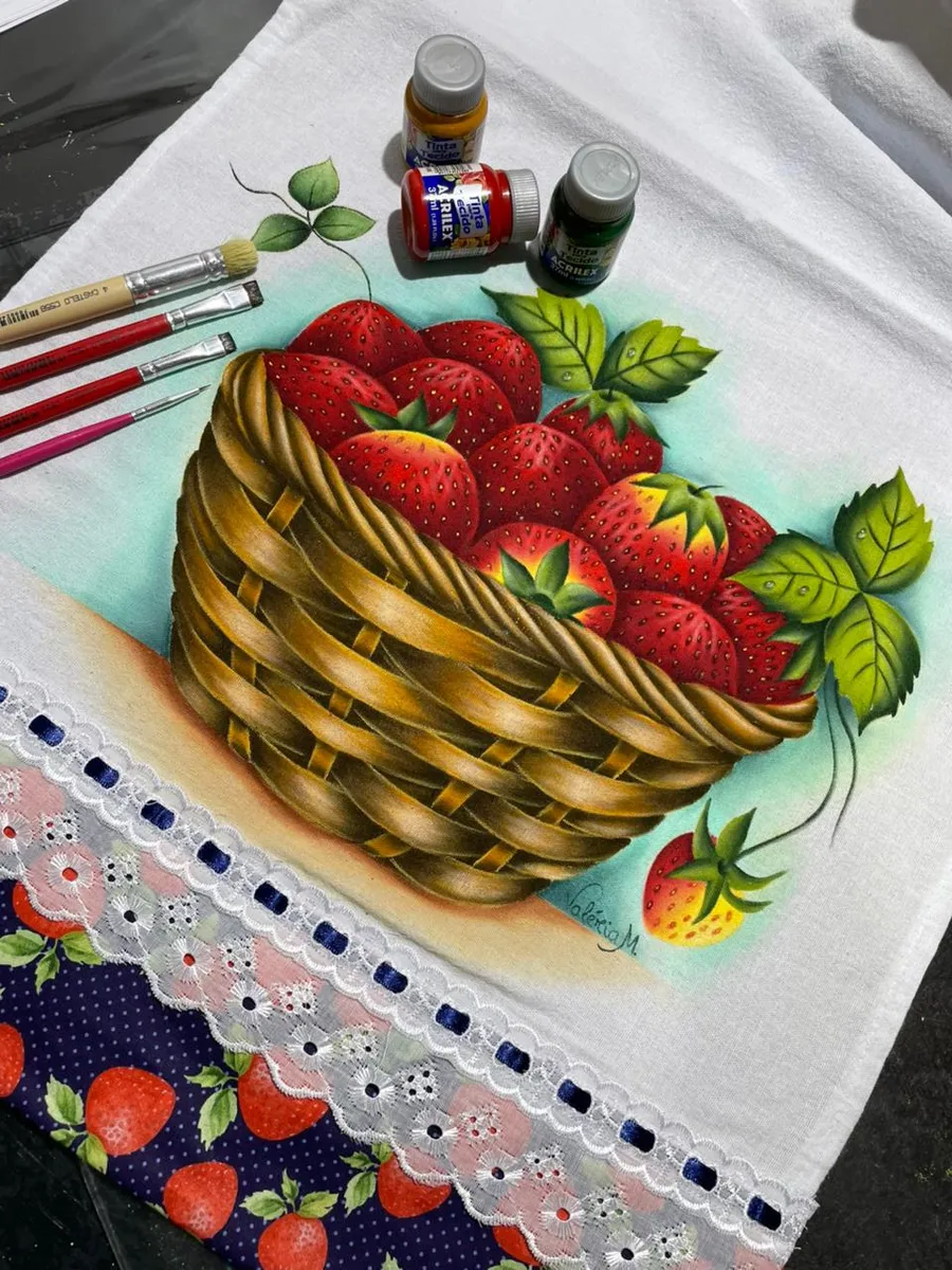 Pano de copa Cesta com Morangos